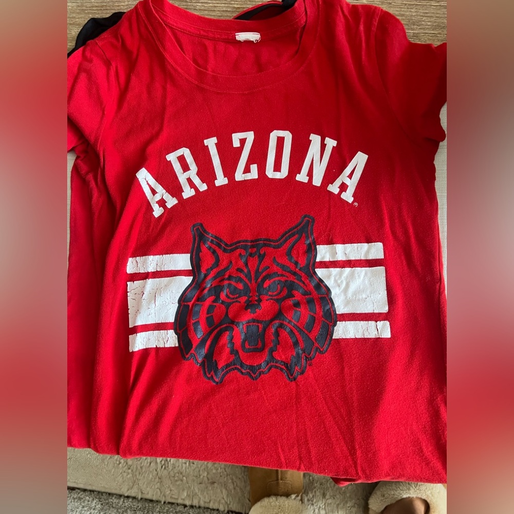 Victoria’s Secret pink arizona t shirt